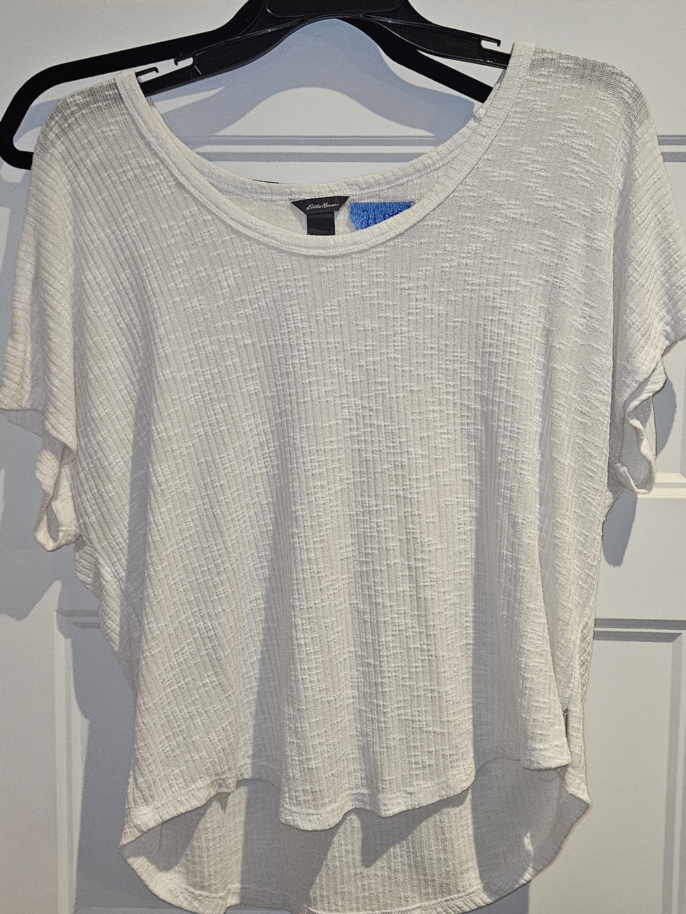 Eddie Bauer White Textured Scoop Neck Short Sleeve Top